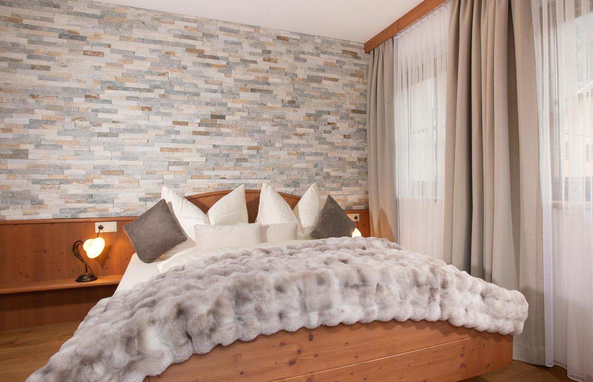 Brixnerhof Im Zillertal Hotel ชลิทเทอร์ส ภายนอก รูปภาพ